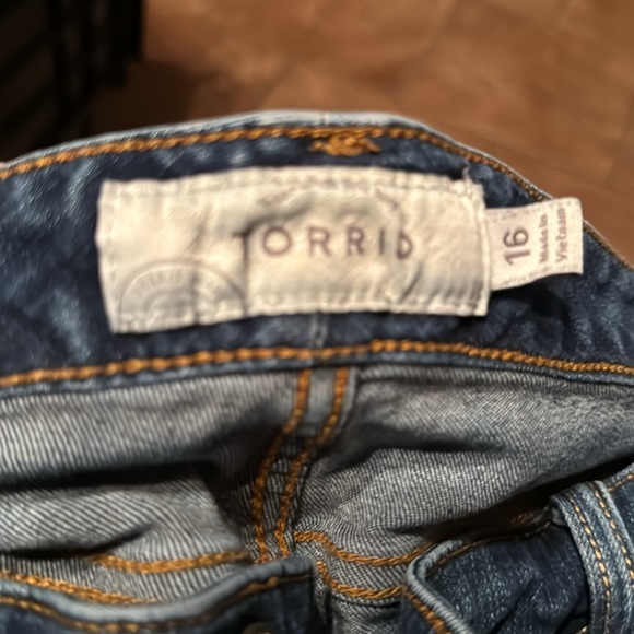 Torrid - Picture 3 of 3